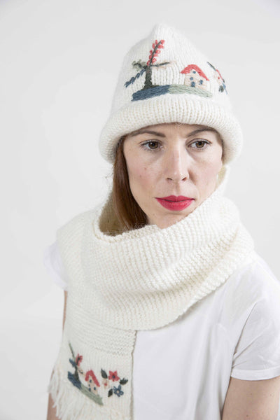 Nature Motif Scarf 621-2